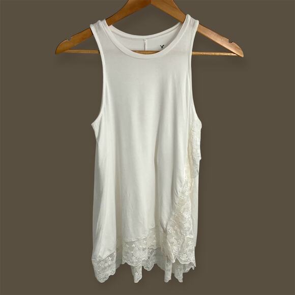 AMERICAN EAGLE Lace Trim Halter White Top XXS Strertstyle Y2k Fairy Whymsigoth - Picture 3 of 9
